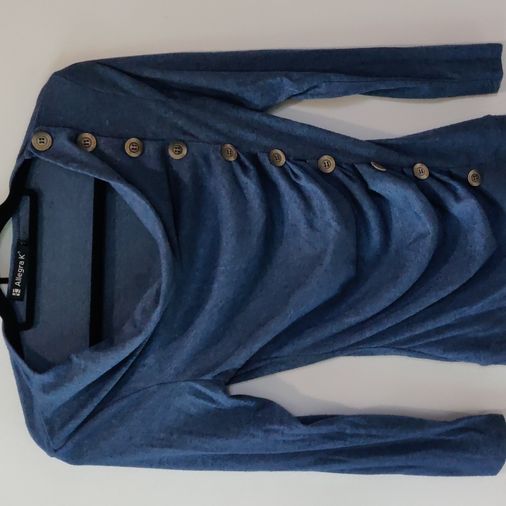 Cowl neck long sleeve top